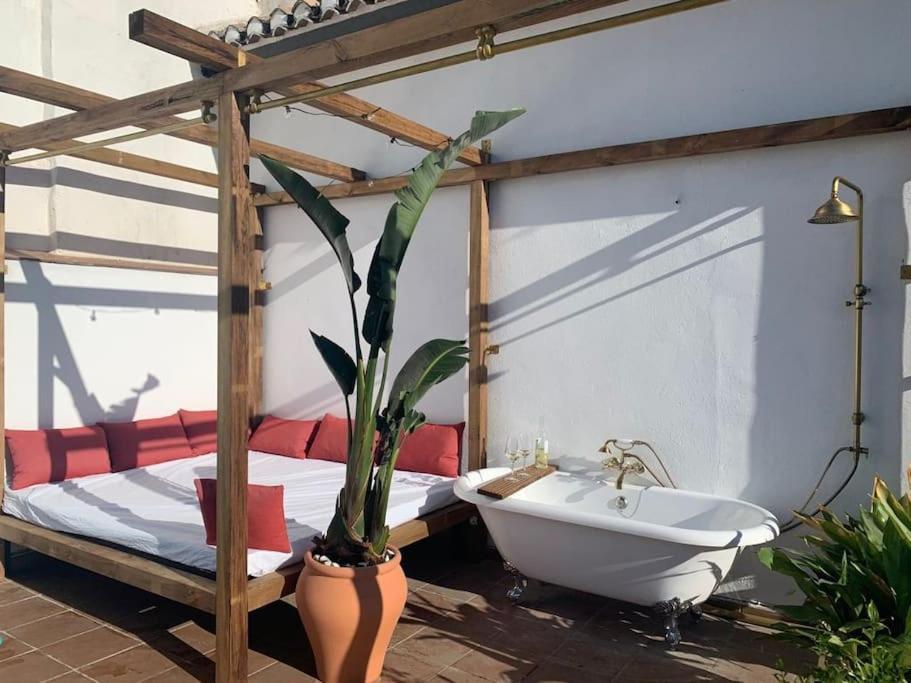Appartamento Cosy Loft With Amazing Terrace & Spectacular Views Granada Esterno foto